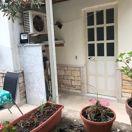 Casa A 50 Metri Dal Mare Apartamento